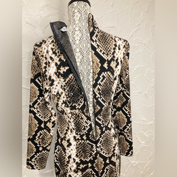 Chic Snake Print Dress - Picture 10 of 14